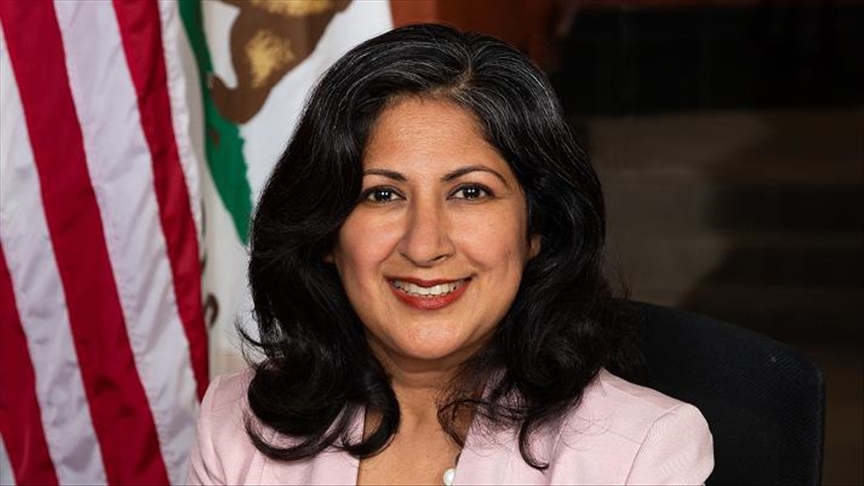 California Muslim Mayor Farrah‎ Khan Fights Racism‎ And Promotes Inclusivity For All‎ Citizens.