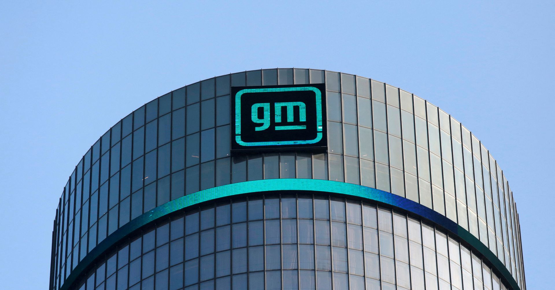 GM Lawsuit Revives Racism Allegations:‎ A Persistent Battle For Workplace‎ Equity