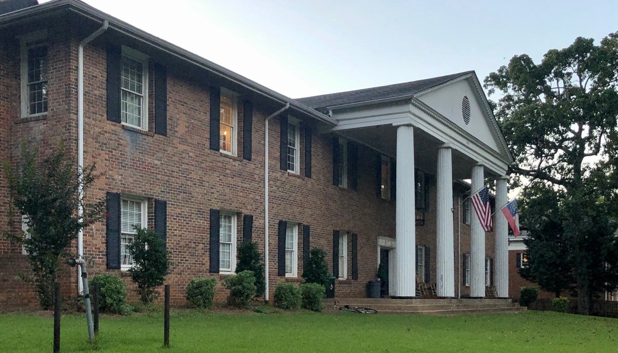 University of Georgia Fraternity Banned‎ For Racist Messages