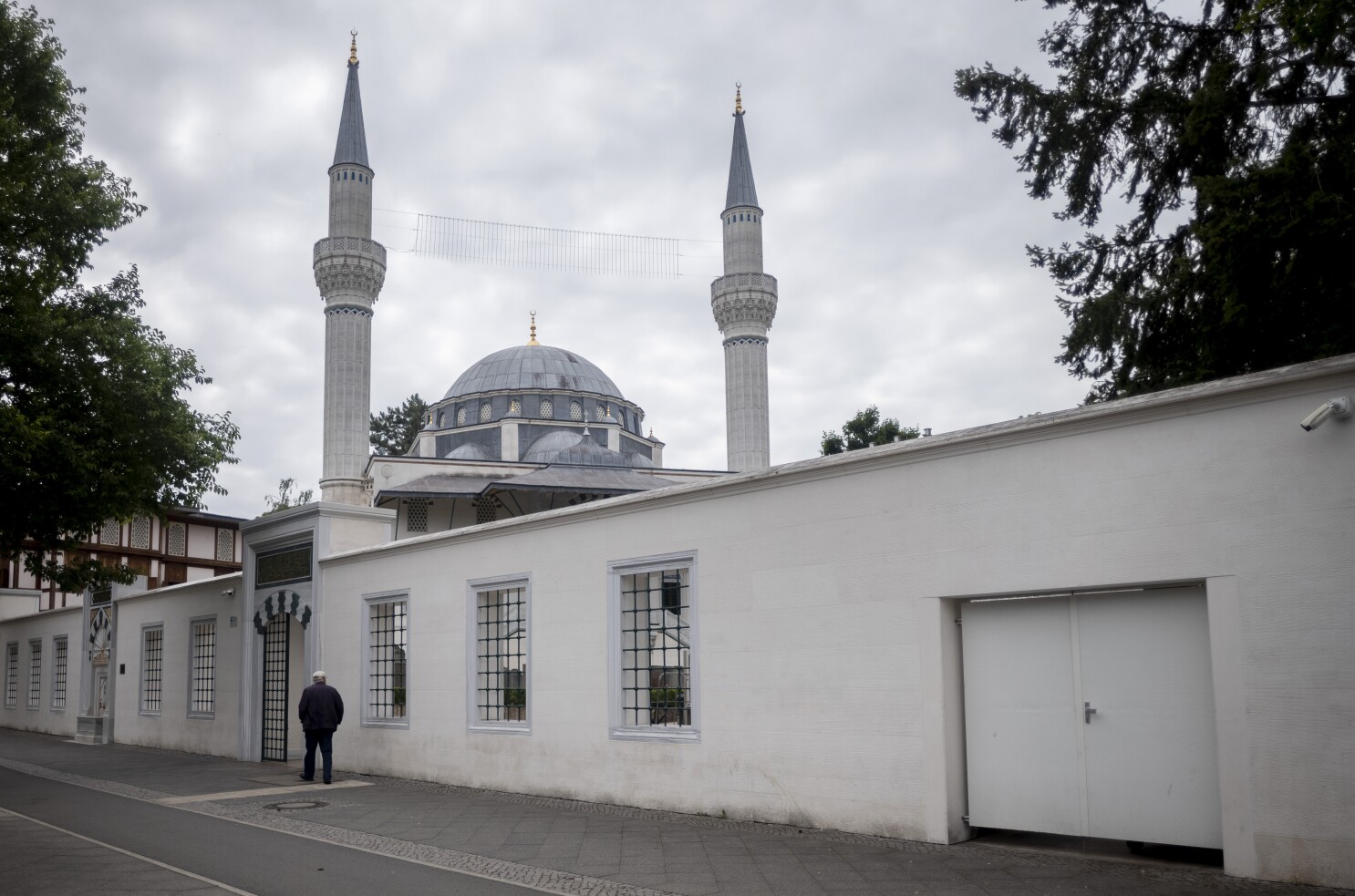 Report Unveils Persistent Structural Racism Faced By Germany's 5.5 Million Muslims